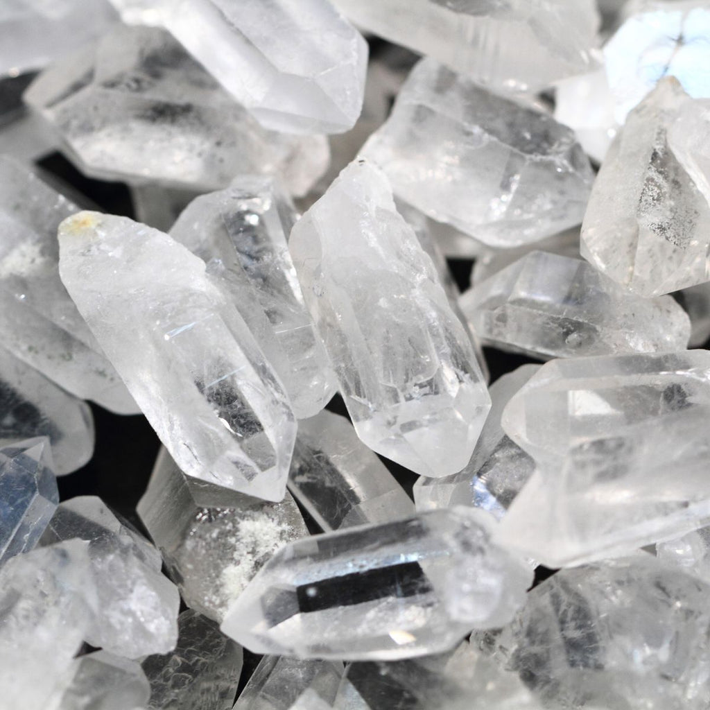 Le cristal de roche : ses vertus, bienfaits et significations