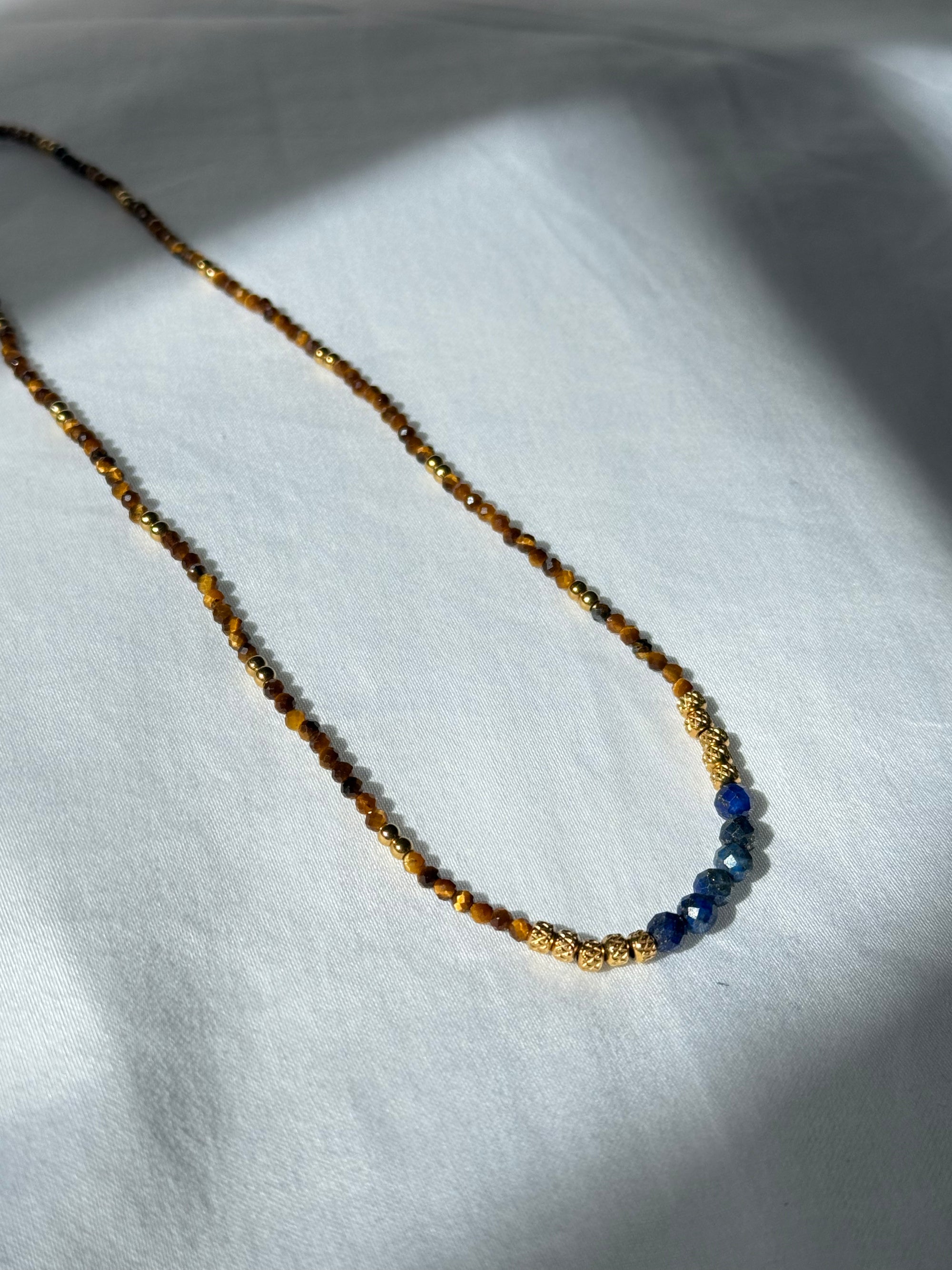 Collier Oeil de tigre - Lapis lazuli ❤︎ Protection & écoute de soi