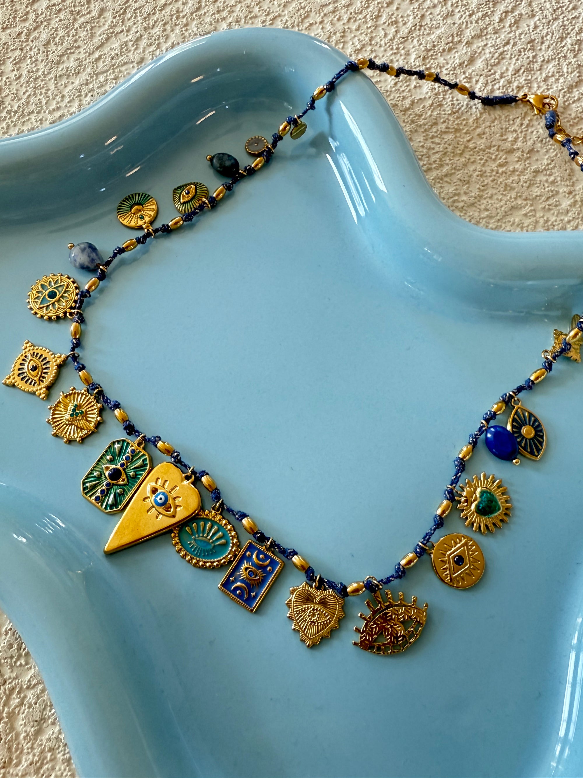Collier 21 Charms troisième Oeil