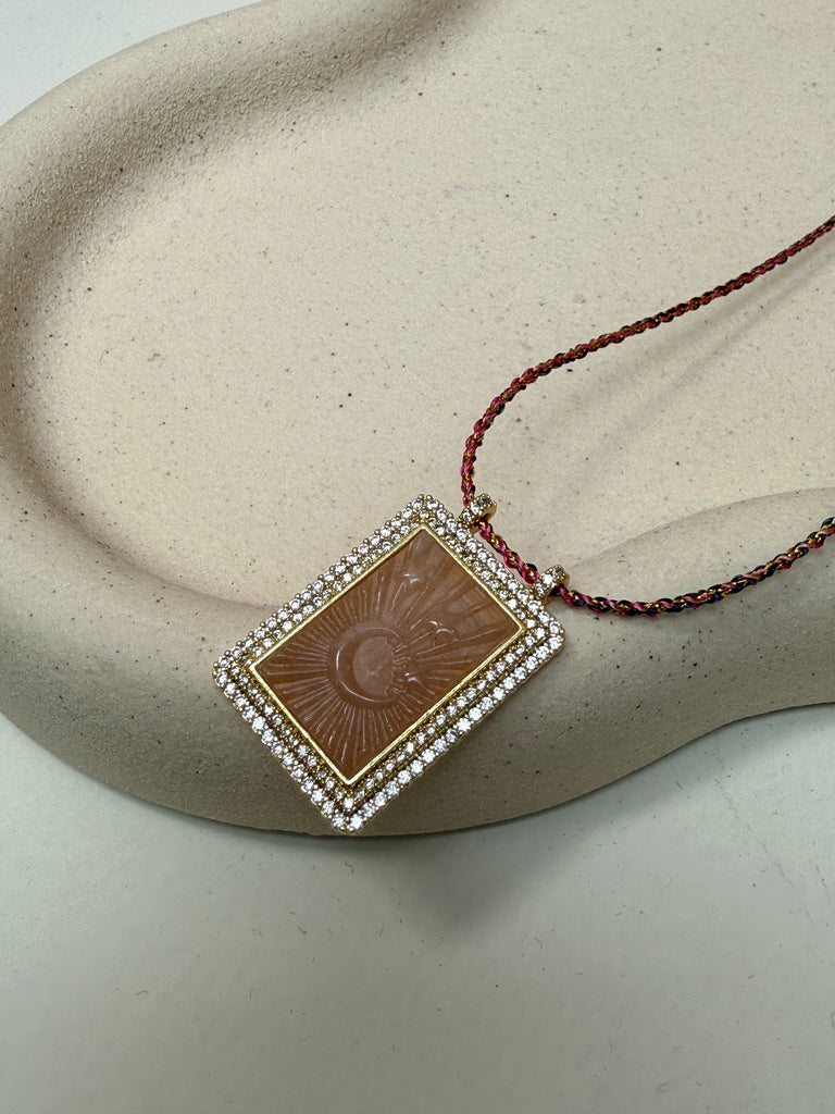 Collier Lune Quartz rose 🪞 AMOUR DE SOI